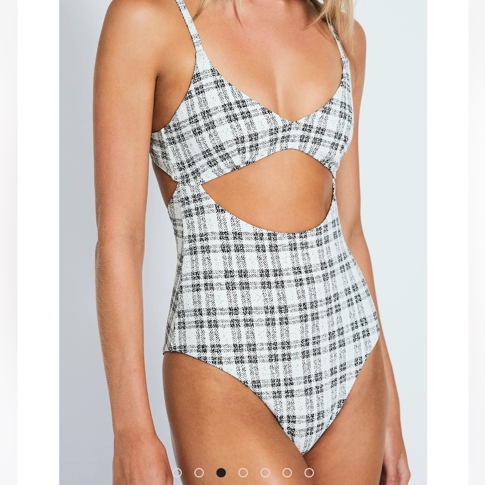 Devon Windsor Swim - Milena Full Piece Size Medium - New With Tags